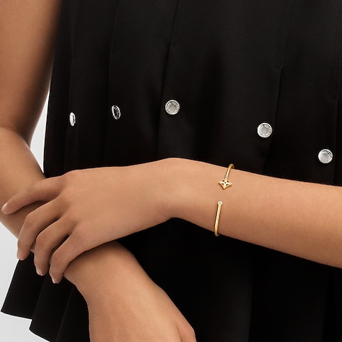 Vòng Tay Idylle Blossom Twist in Trang sức's Danh mục sản phẩm Tất cả Trang sức collections by Louis Vuitton (Thu phóng sản phẩm)