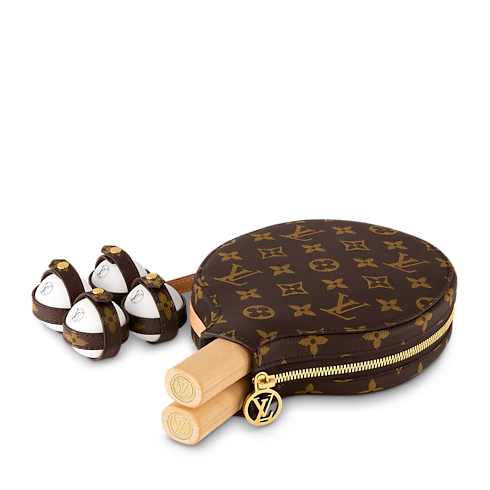 Bộ Chơi Bóng Bàn James Monogram in Rương, Phụ kiện du lịch và Trang trí nội thất's Thể thao và Giải trí } collections by Louis Vuitton (Thu phóng sản phẩm)