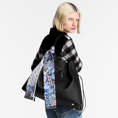 Khăn Lụa Jardin Des Plantes . in Đồ Nữ's Phụ kiện Khăn lụa collections by Louis Vuitton (Thu phóng sản phẩm)