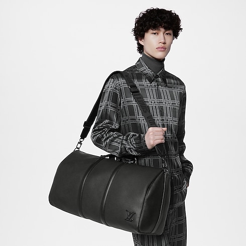 Túi Keepall Bandoulière 50 LV Aerogram in Đồ Nam's Du lịch Túi du lịch collections by Louis Vuitton (Thu phóng sản phẩm)