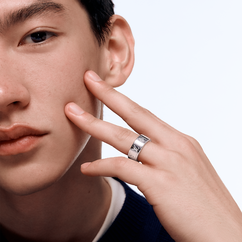 Nhẫn Les Gastons Vuitton - Cỡ Nhỏ in Trang sức's Danh mục sản phẩm Nhẫn collections by Louis Vuitton (Thu phóng sản phẩm)