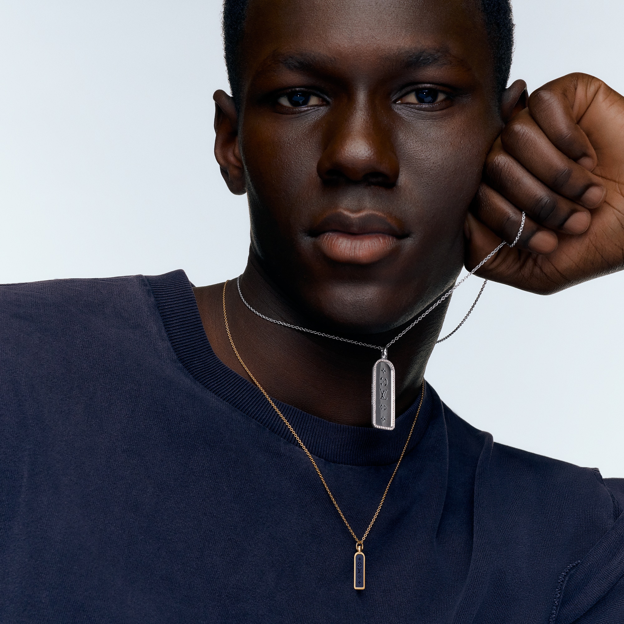 Vòng Cổ Les Gastons Vuitton Tag - Cỡ Nhỏ  in Les Extraordinaires