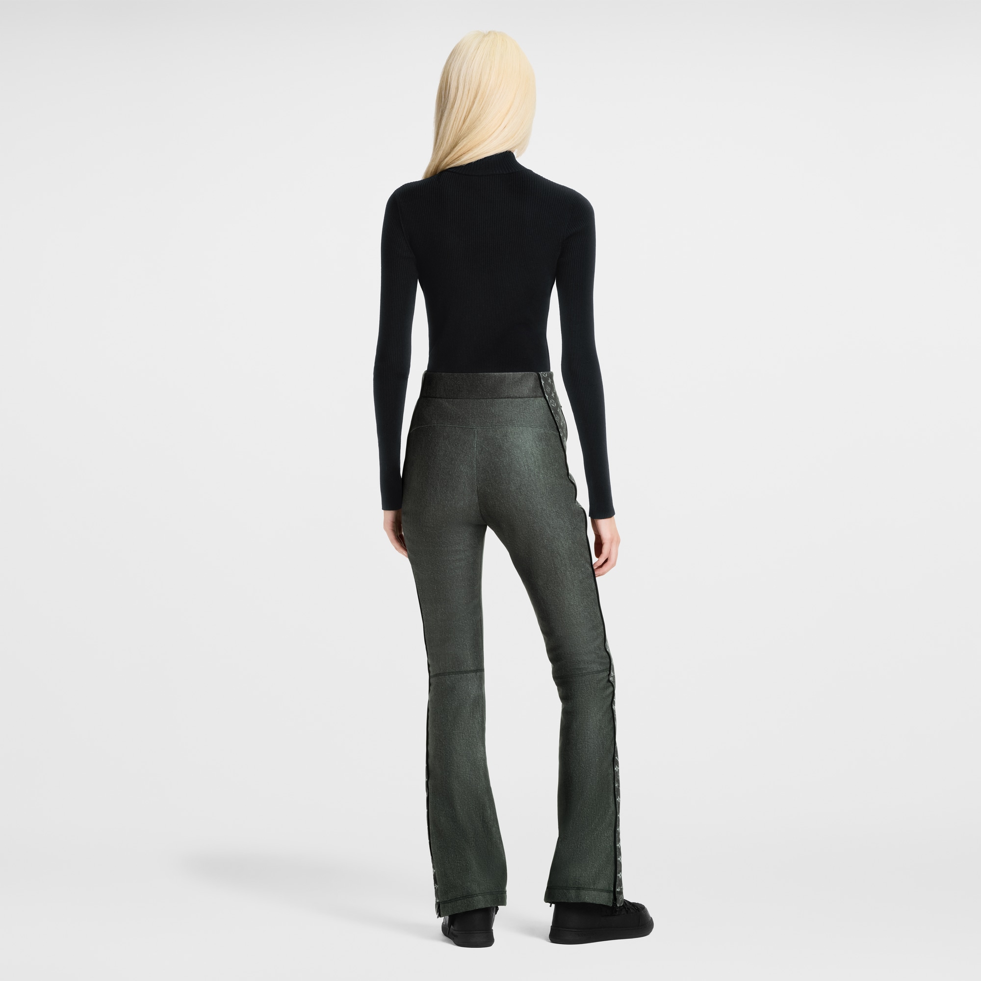 Long-Sleeved Rib-Knit Top  in Đồ Nữ