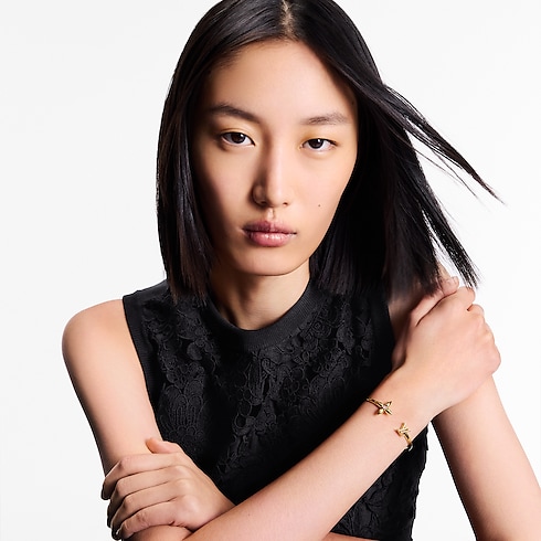 Vòng Tay Louisette Signature . in Đồ Nữ's Trang sức thời trang Vòng tay collections by Louis Vuitton (Thu phóng sản phẩm)