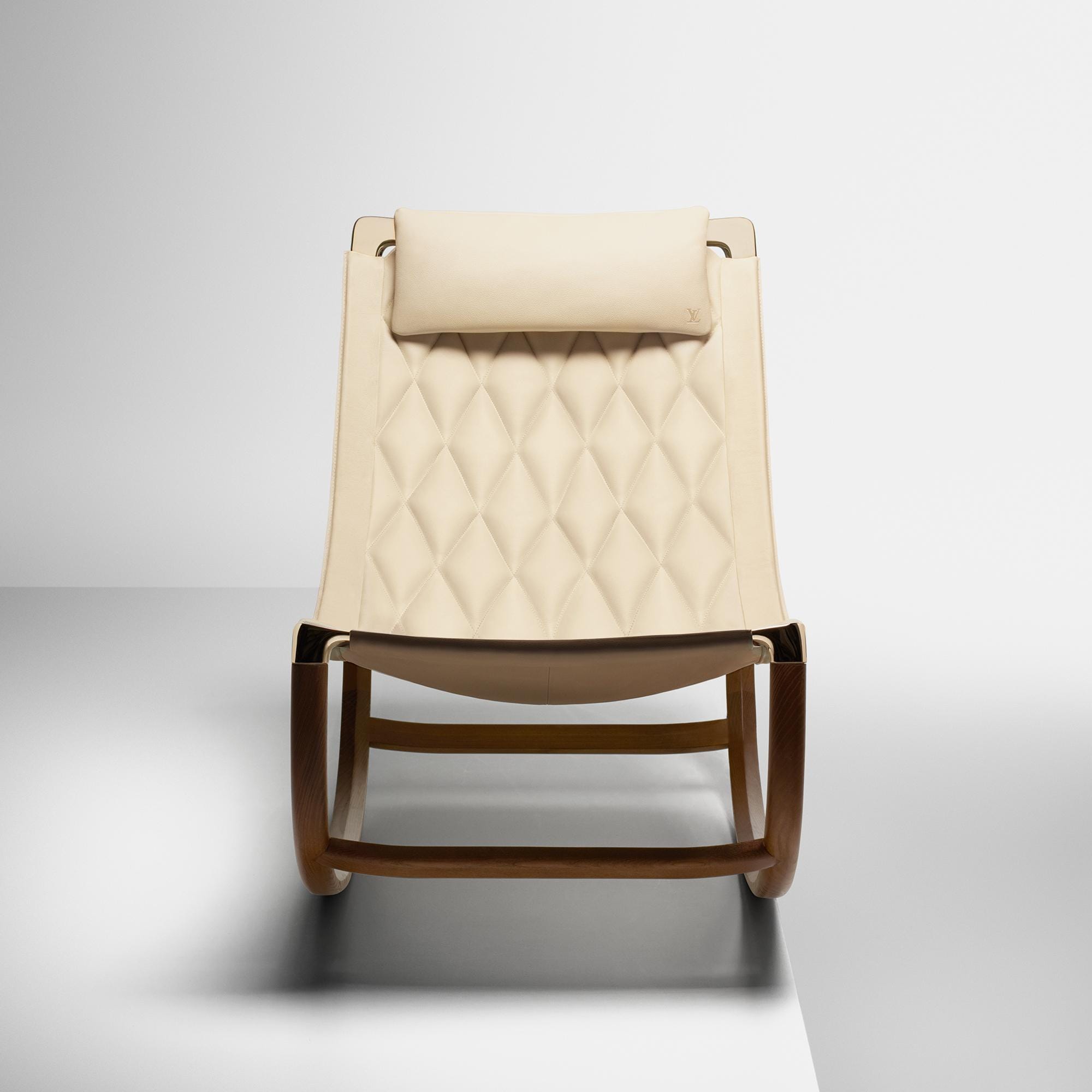 Ghế Lune Chair - Marcel Wanders Studio  in Rương, Phụ kiện du lịch và Trang trí nội thất