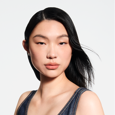 LV Baume - Son Dưỡng in Nước hoa và Làm đẹp's Son môi } collections by Louis Vuitton (Thu phóng sản phẩm)