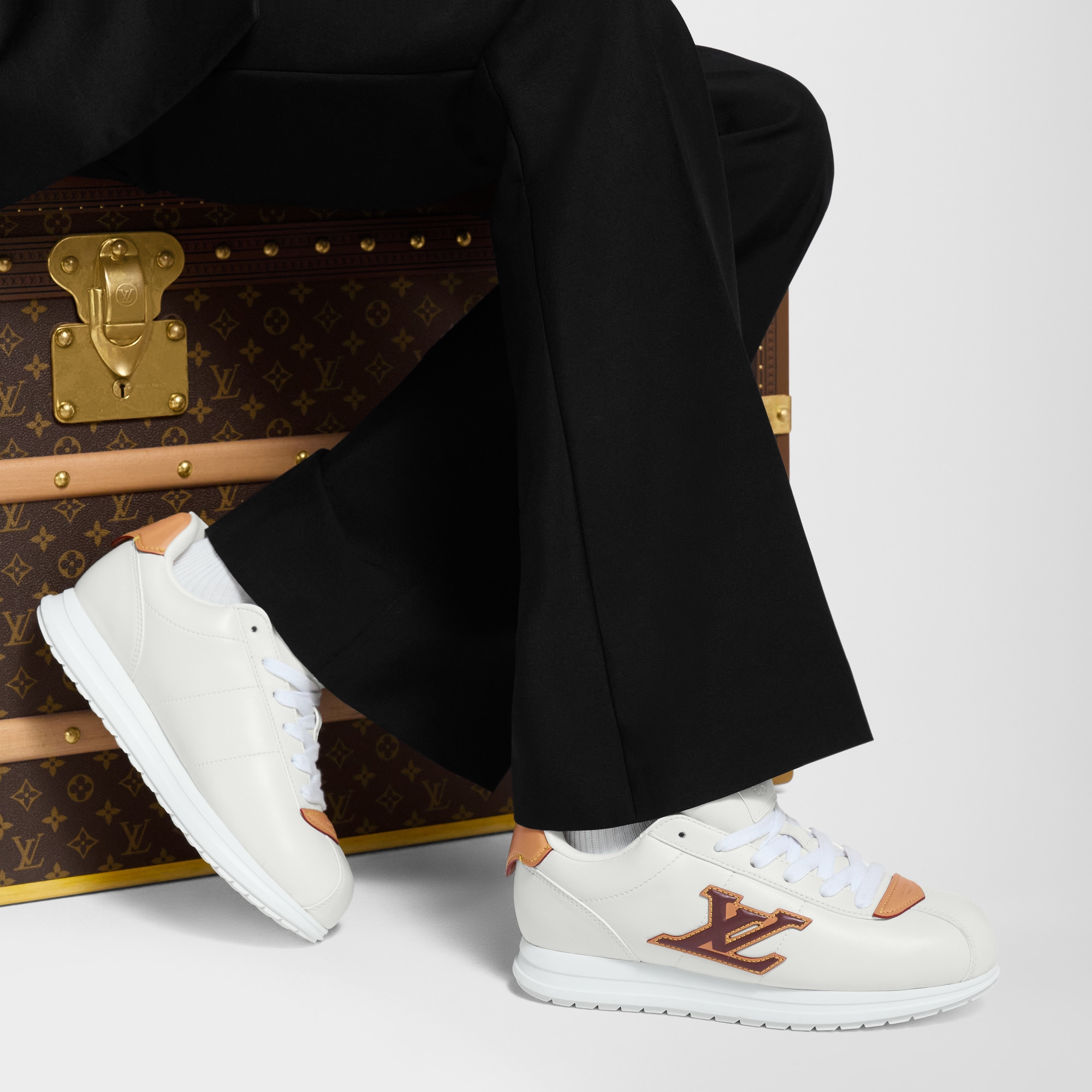 LV BUTTERSOFT Sneaker  in Đồ Nam