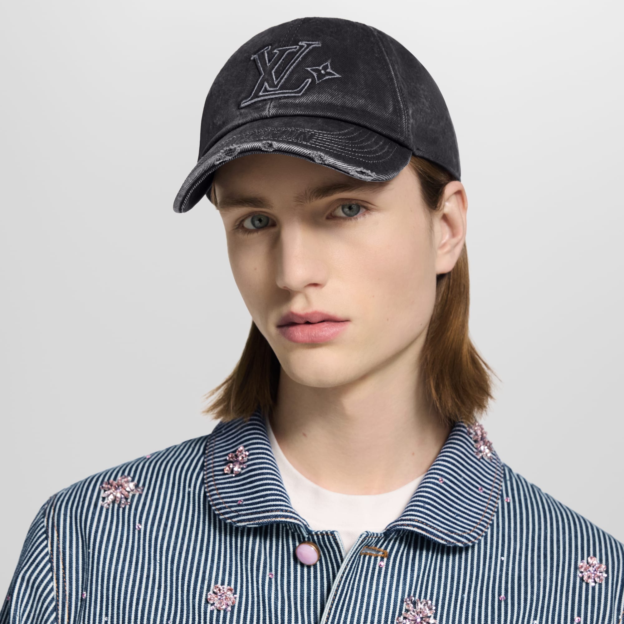 Mũ Lưỡi Trai LV Denim Washed . in Đồ Nam