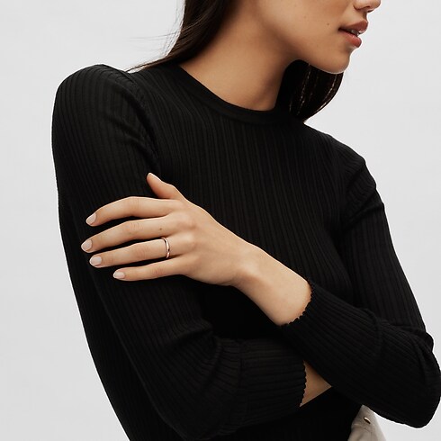 Nhẫn Cưới LV Diamonds 3MM in Trang sức's Danh mục sản phẩm Nhẫn cưới collections by Louis Vuitton (Thu phóng sản phẩm)