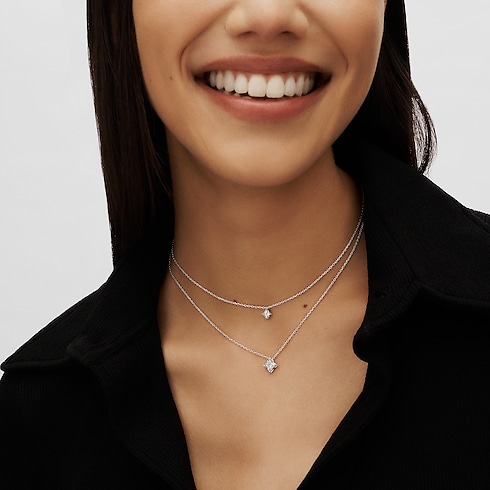 Vòng Cổ LV Diamonds in Trang sức's Các bộ sưu tập LV Diamonds collections by Louis Vuitton (Thu phóng sản phẩm)