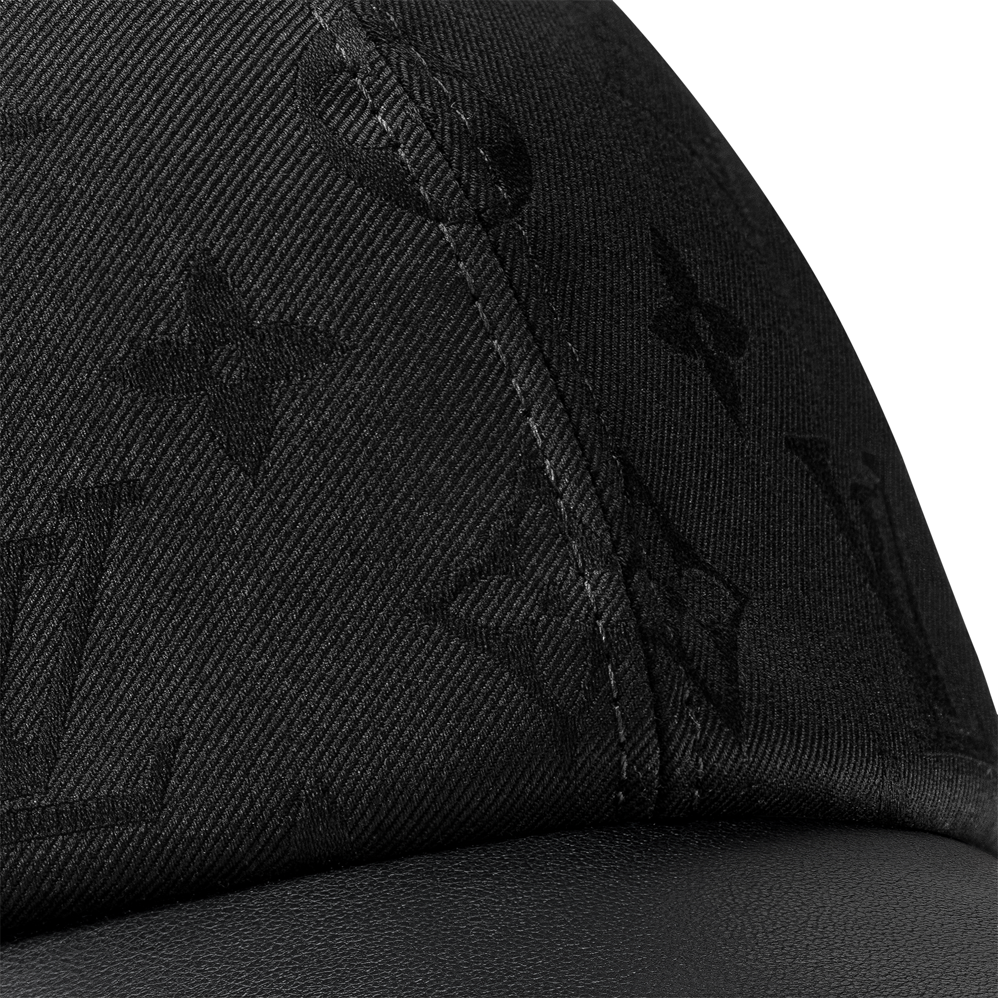 Mũ Lưỡi Trai LV First . in Đồ Nữ