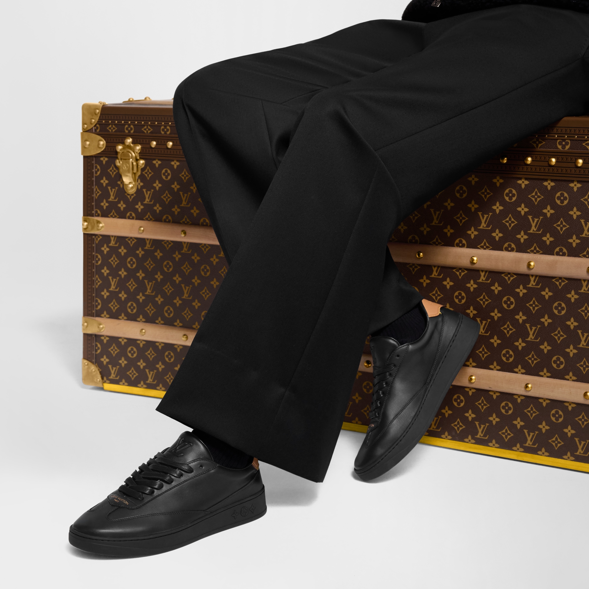 Giày Thể Thao LV Flash  in Đồ Nam