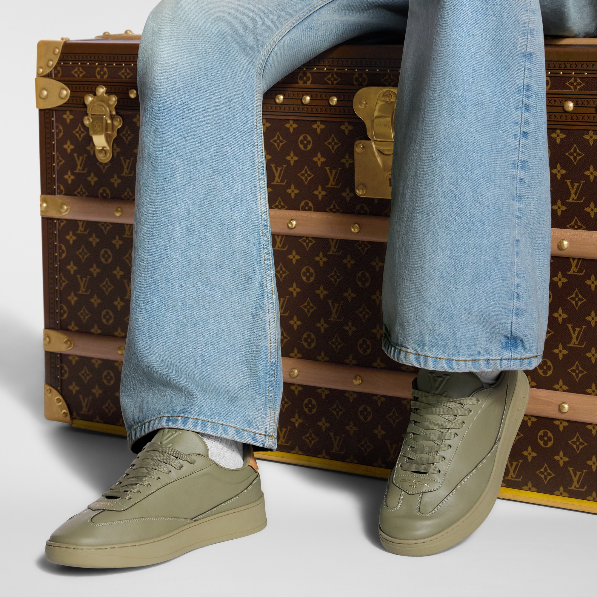 Giày Thể Thao LV Flash  in Đồ Nam