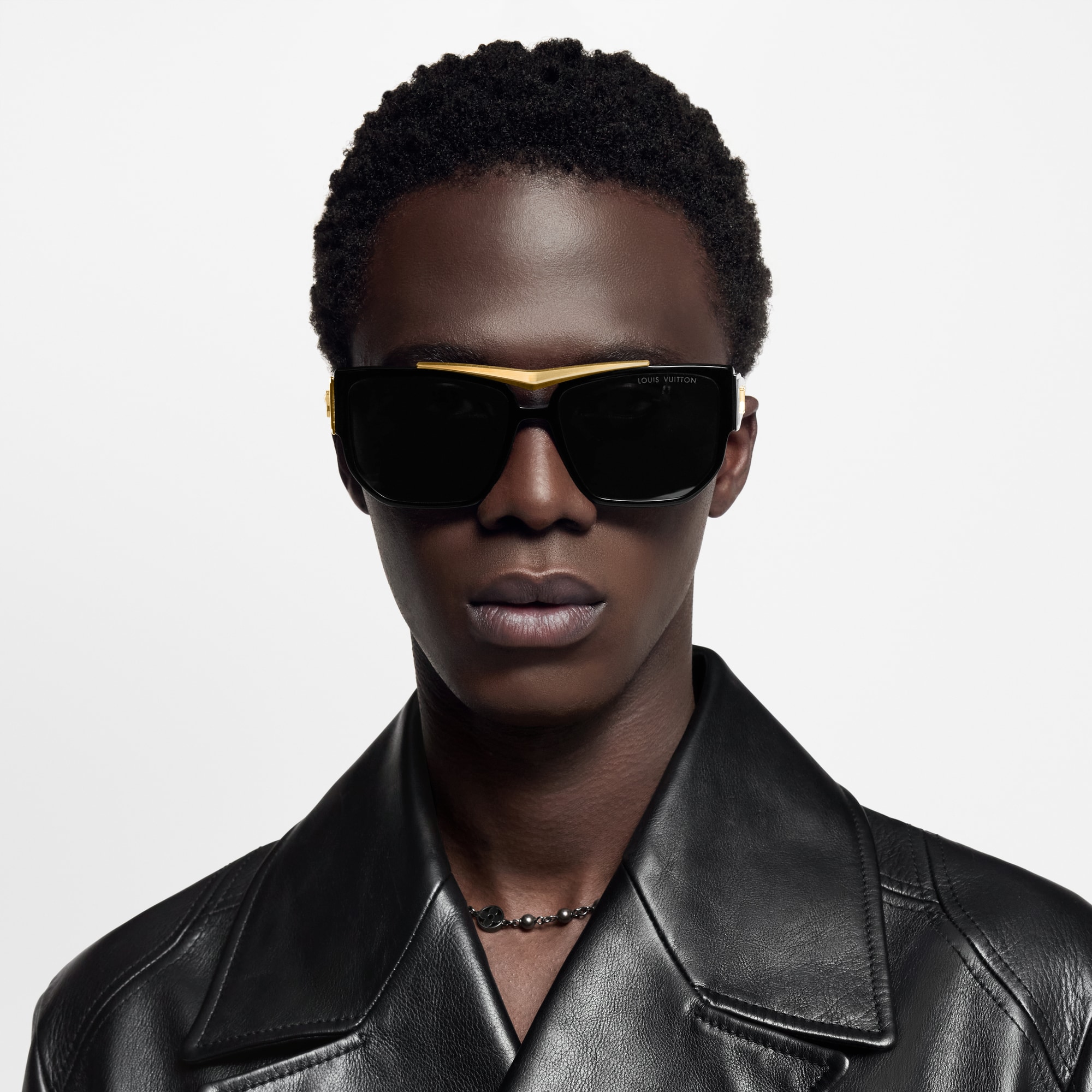 Mắt Kính Dáng Vuông LV Flight . in Đồ Nam