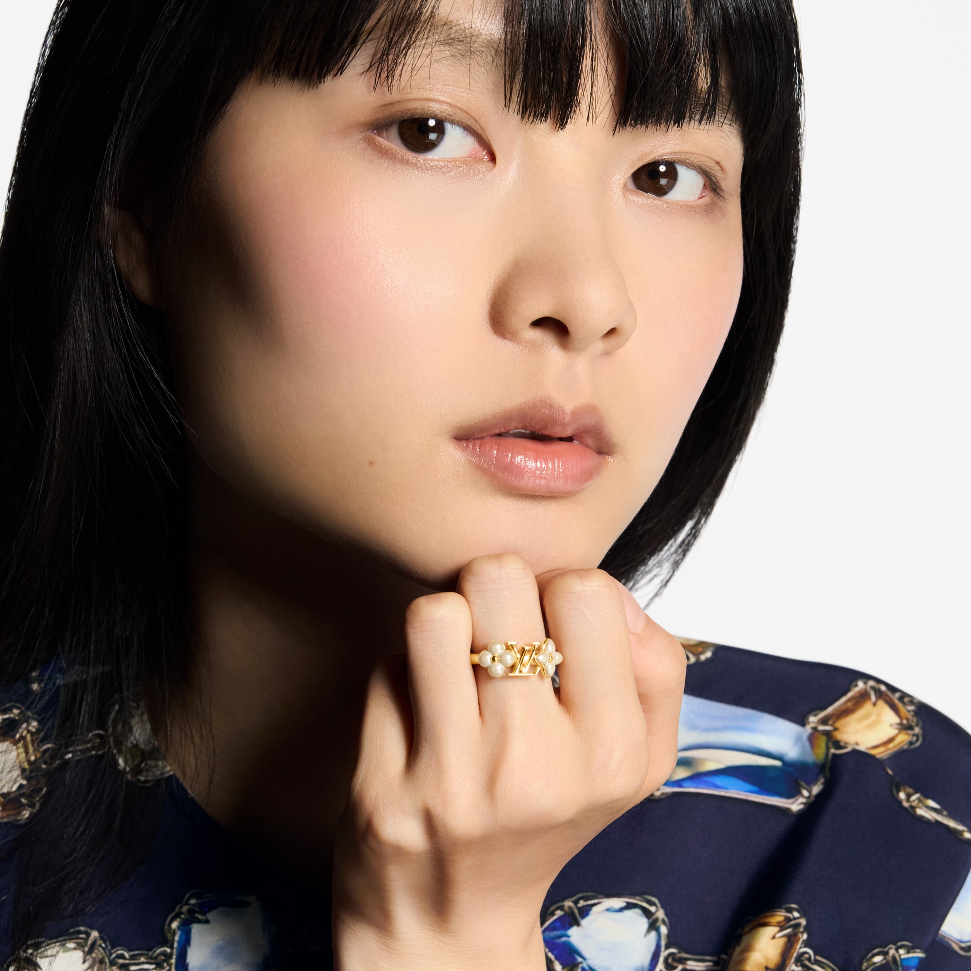 Nhẫn LV Floragram . in Đồ Nữ