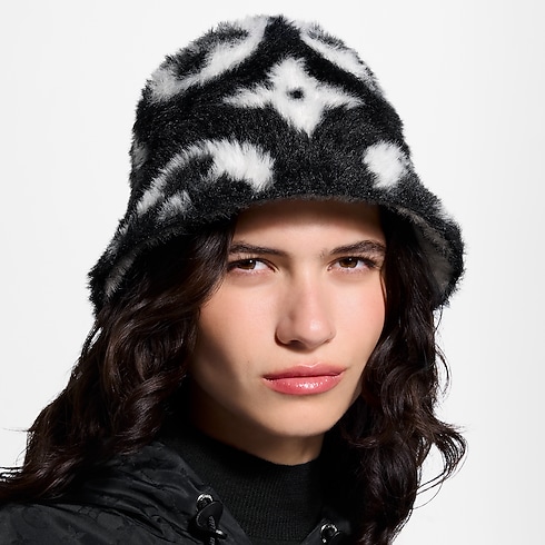 Mũ LV Fluffy Monogram . in Đồ Nữ's Phụ kiện Mũ, Găng tay và Tất collections by Louis Vuitton (Thu phóng sản phẩm)