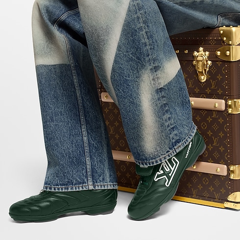 Giày Thể Thao LV Footprint Soccer in Đồ Nam's Giày Giày thể thao collections by Louis Vuitton (Thu phóng sản phẩm)