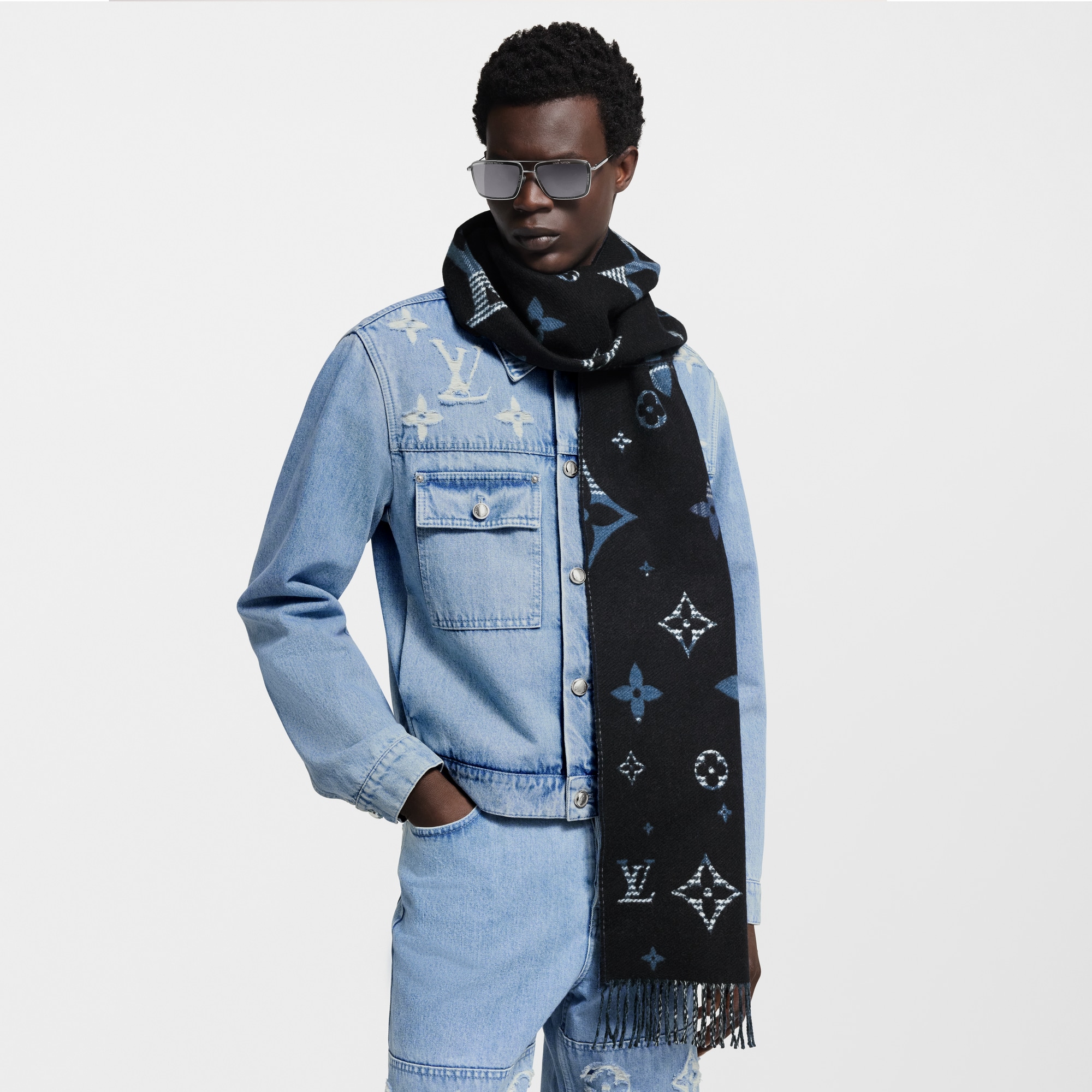 Khăn Quàng LV Galaxy Tartan . in Đồ Nam
