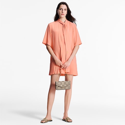 Dép LV Isola Flat Mule in Đồ Nữ's Giày Dép collections by Louis Vuitton (Thu phóng sản phẩm)