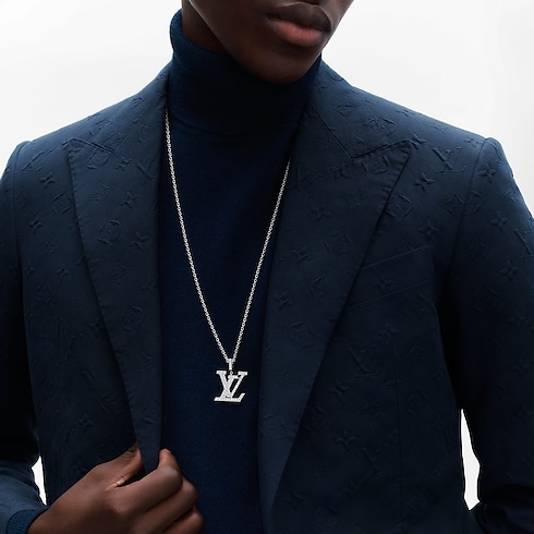 Vòng Cổ LV - Cỡ Lớn in Trang sức's Danh mục sản phẩm Vòng cổ và Mặt dây chuyền collections by Louis Vuitton (Thu phóng sản phẩm)