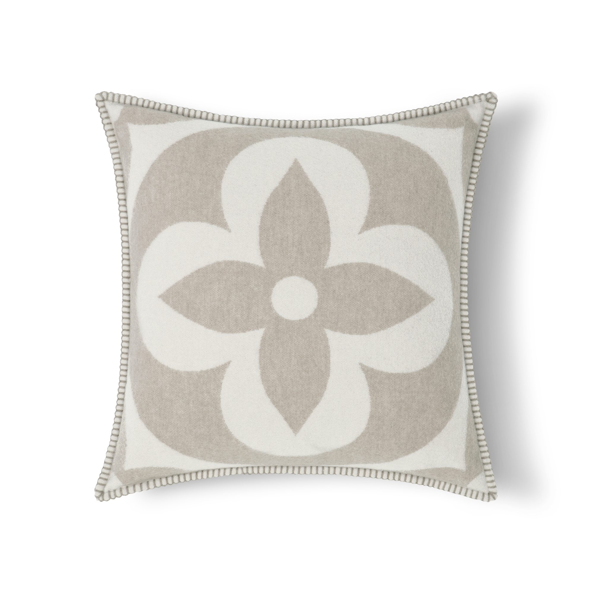 Gối LV Medallion . in Đồ Nữ