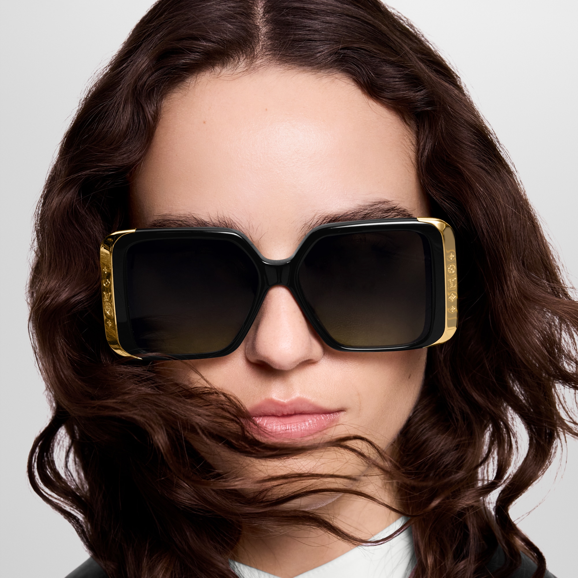 Mắt Kính Dáng Vuông LV Moon . in Đồ Nữ