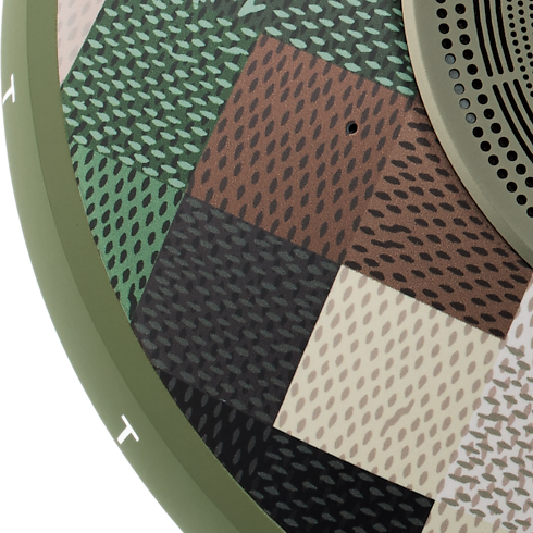 Loa Không Dây LV Nanogram Damoflage in Les Extraordinaires's Đồng hồ Phụ kiện công nghệ collections by Louis Vuitton (Thu phóng sản phẩm)