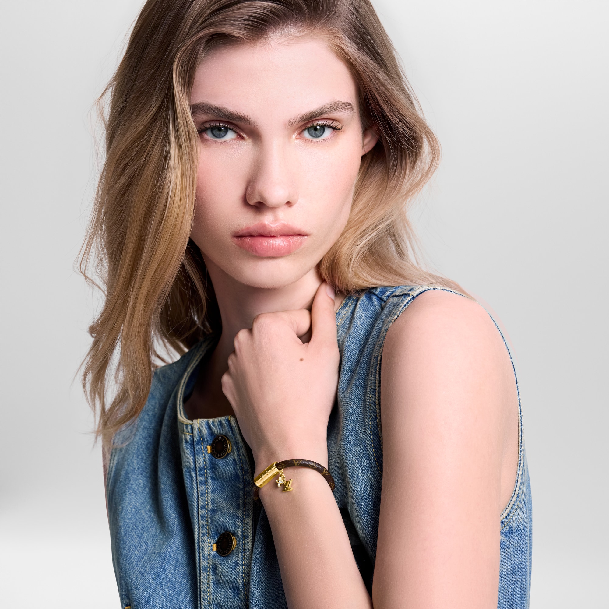 Vòng Tay LV Push Monogram in Đồ Nữ