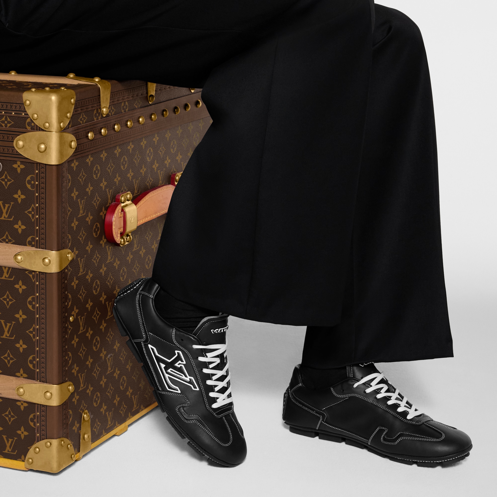 Giày Thể Thao LV Rally  in Đồ Nam