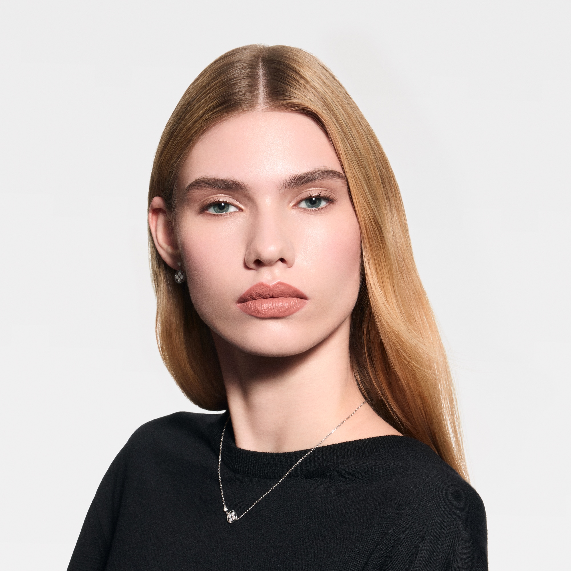 LV Rouge - Lõi Son Lì  in Nước hoa và Làm đẹp