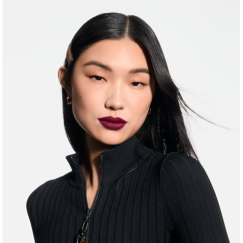 LV Rouge - Lõi Son Lì in Nước hoa và Làm đẹp's Son môi } collections by Louis Vuitton (Thu phóng sản phẩm)