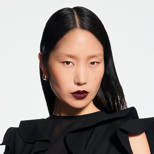 LV Rouge - Lõi Son Lì in Nước hoa và Làm đẹp's Son môi } collections by Louis Vuitton (Thu phóng sản phẩm)