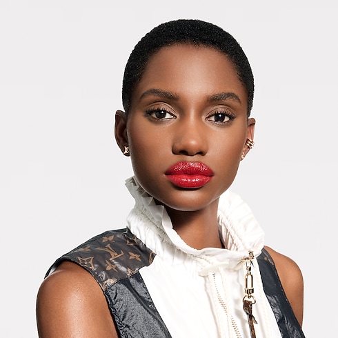 LV Rouge - Son Satin in Nước hoa và Làm đẹp's Son môi } collections by Louis Vuitton (Thu phóng sản phẩm)