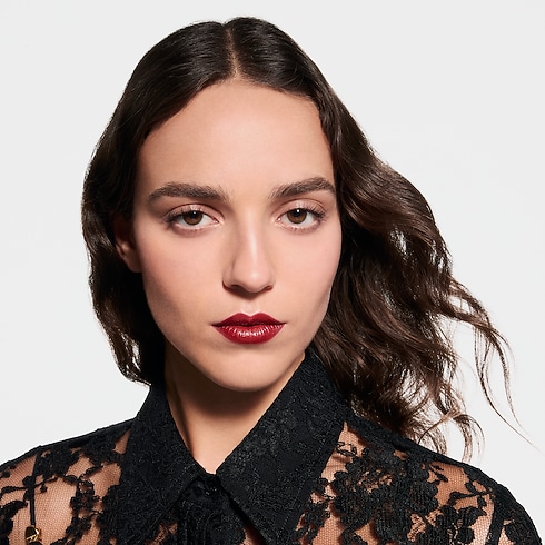 LV Rouge - Son Satin in Nước hoa và Làm đẹp's Son môi } collections by Louis Vuitton (Thu phóng sản phẩm)