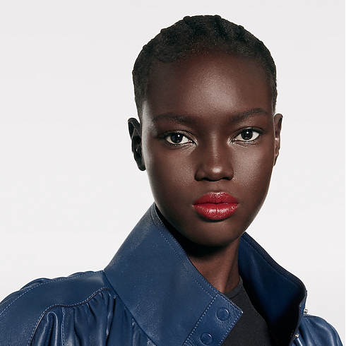 LV Rouge - Son Satin in Nước hoa và Làm đẹp's Son môi } collections by Louis Vuitton (Thu phóng sản phẩm)