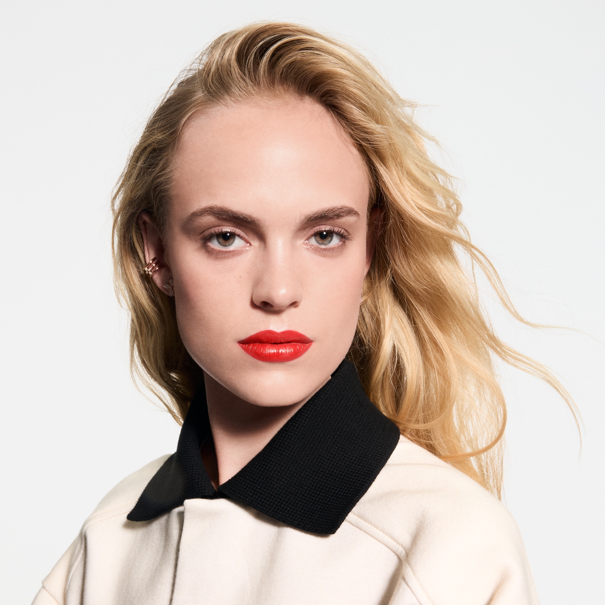 LV Rouge - Son Satin  in Nước hoa và Làm đẹp