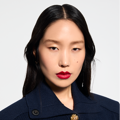 LV Rouge - Lõi Son Satin in Nước hoa và Làm đẹp's Son môi } collections by Louis Vuitton (Thu phóng sản phẩm)