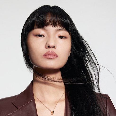 LV Rouge - Lõi Son Satin in Nước hoa và Làm đẹp's Son môi } collections by Louis Vuitton (Thu phóng sản phẩm)