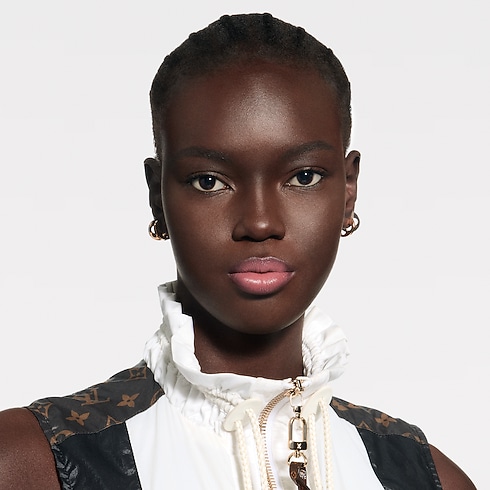 LV Rouge - Lõi Son Satin in Nước hoa và Làm đẹp's Son môi } collections by Louis Vuitton (Thu phóng sản phẩm)