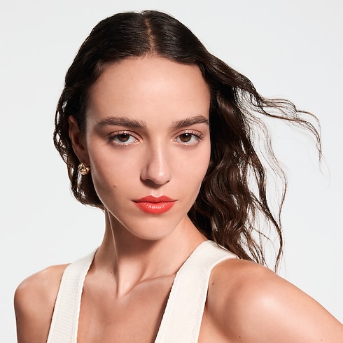 LV Rouge - Lõi Son Satin in Nước hoa và Làm đẹp's Son môi } collections by Louis Vuitton (Thu phóng sản phẩm)