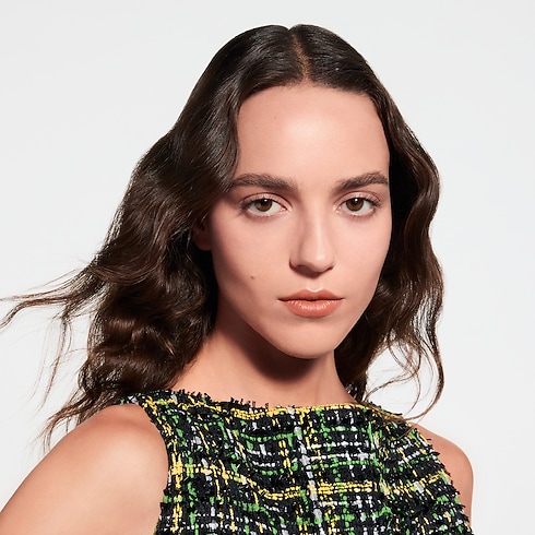 LV Rouge - Lõi Son Satin in Nước hoa và Làm đẹp's Son môi } collections by Louis Vuitton (Thu phóng sản phẩm)