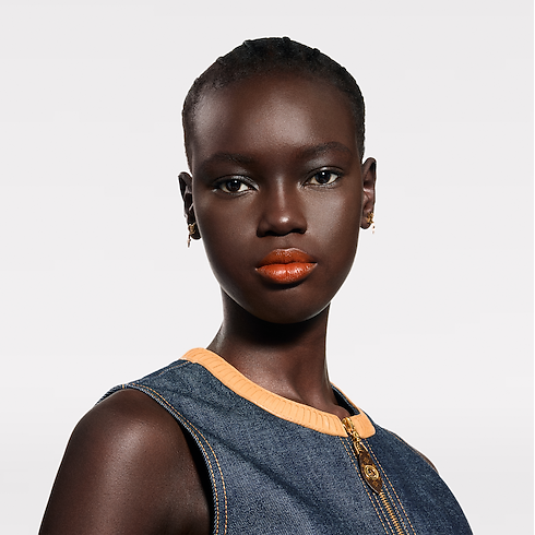 LV Rouge - Lõi Son Satin in Nước hoa và Làm đẹp's Son môi } collections by Louis Vuitton (Thu phóng sản phẩm)