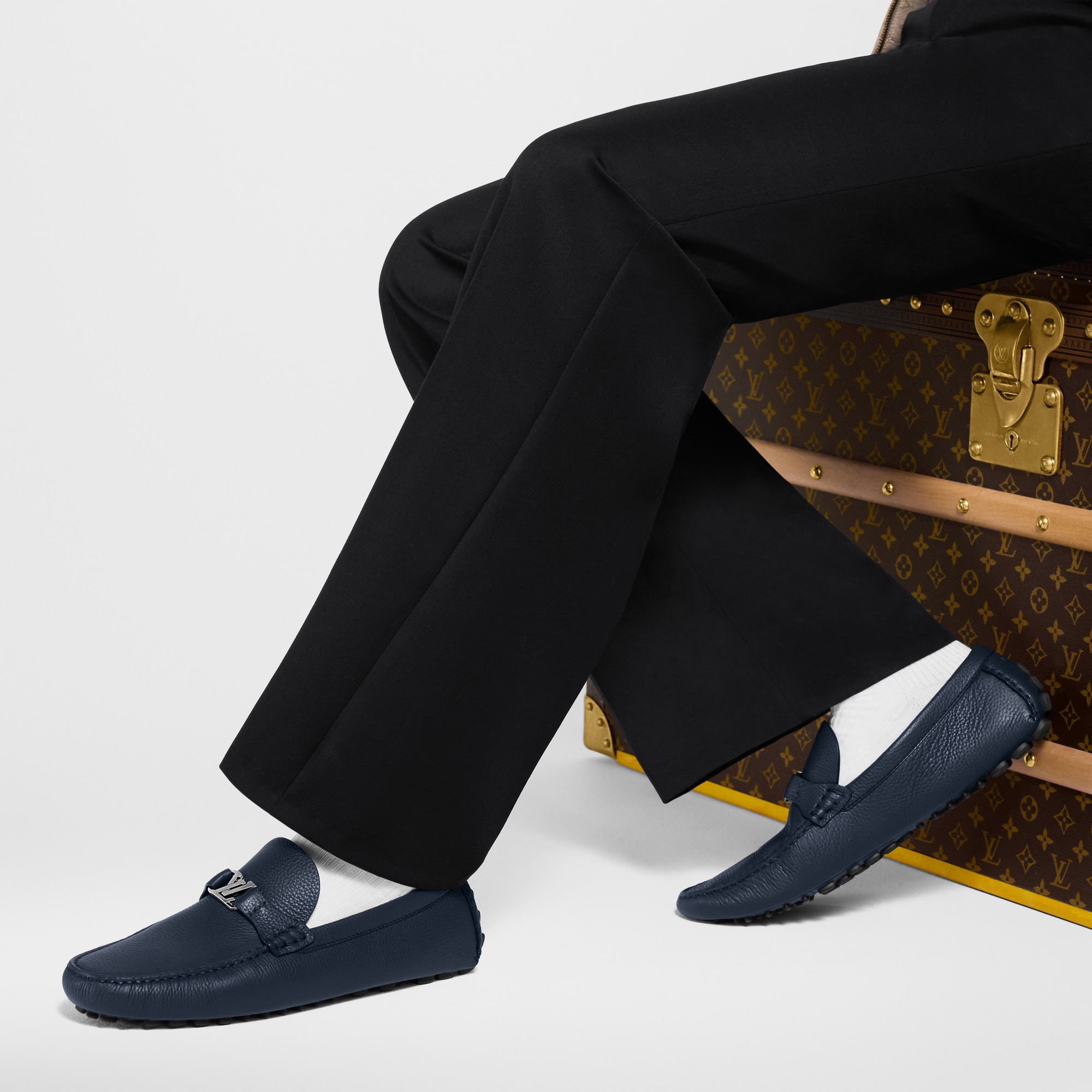 Giày LV Silverstone Moccasin  in Đồ Nam
