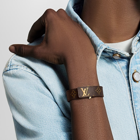 Vòng Tay LV Slim Monogram in Đồ Nam's Trang sức thời trang Vòng tay collections by Louis Vuitton (Thu phóng sản phẩm)