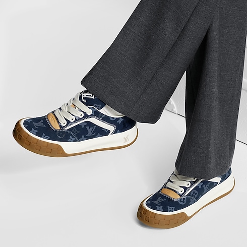 Giày Thể Thao LV Tilted in Đồ Nam's Giày Giày thể thao collections by Louis Vuitton (Thu phóng sản phẩm)