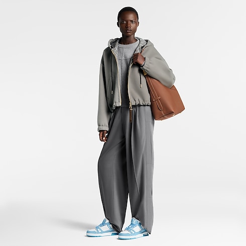 Giày Thể Thao LV Trainer in Đồ Nữ's Giày Giày thể thao collections by Louis Vuitton (Thu phóng sản phẩm)