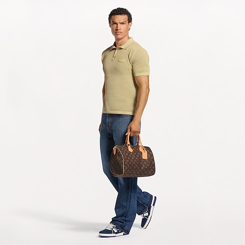 Giày Thể Thao LV Trainer in Đồ Nam's Giày Giày thể thao collections by Louis Vuitton (Thu phóng sản phẩm)