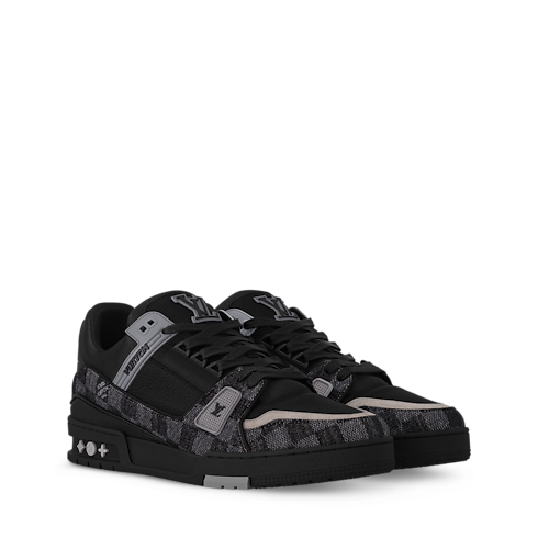 Giày Thể Thao LV Trainer in Đồ Nam's Giày Giày thể thao collections by Louis Vuitton (Thu phóng sản phẩm)