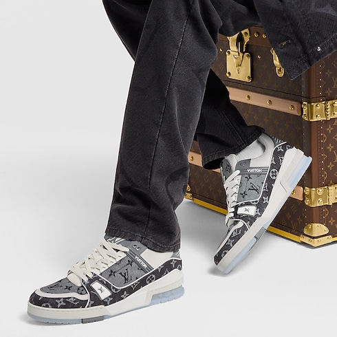 Giày Thể Thao LV Trainer in Đồ Nam's Giày Giày thể thao collections by Louis Vuitton (Thu phóng sản phẩm)