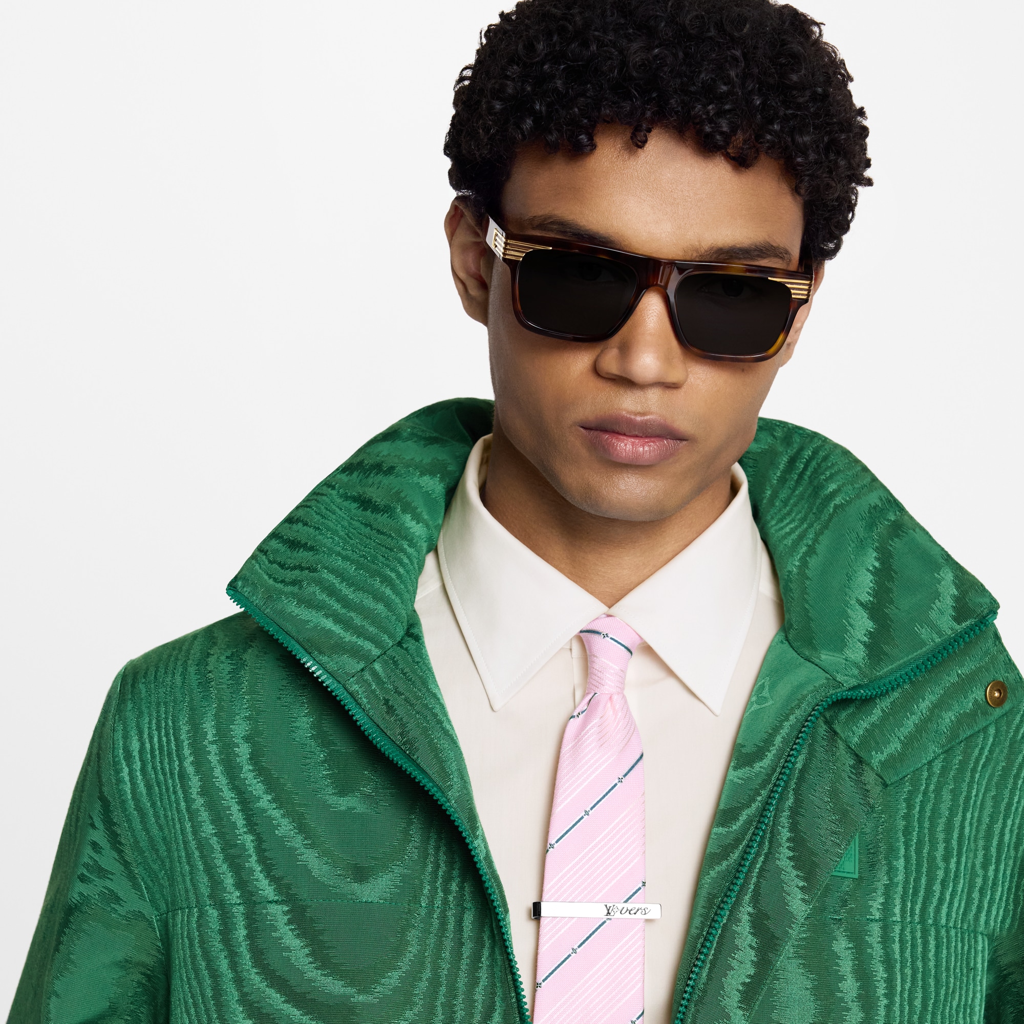 Ghim Cà Vạt LV Vers . in Đồ Nam